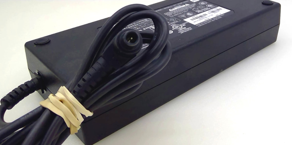 Sony OEM ACDP-160D01 160W 19.5V 8.21A AC Power Adapter w/ Power Cord