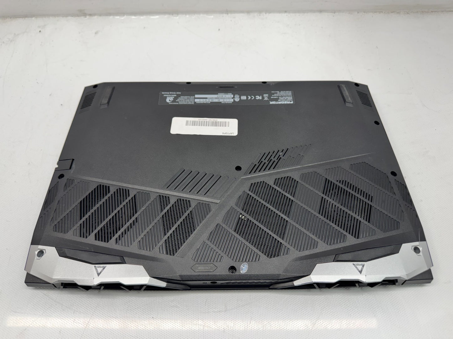 ACER Predator PH315-53 i7-10750H@2.60GHz 32GB 512GB RTX 3060 Win 11 NoAC