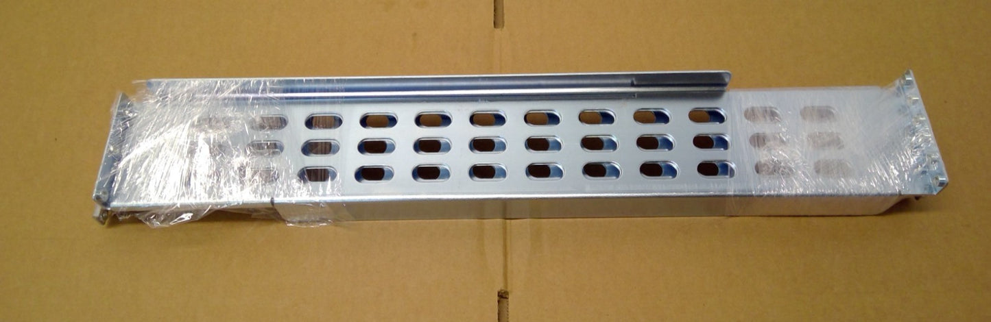 APC 2U Smart-UPS Rack Mount Sliding Rail Kit w/ L + R Rails 870-1250 870-1251