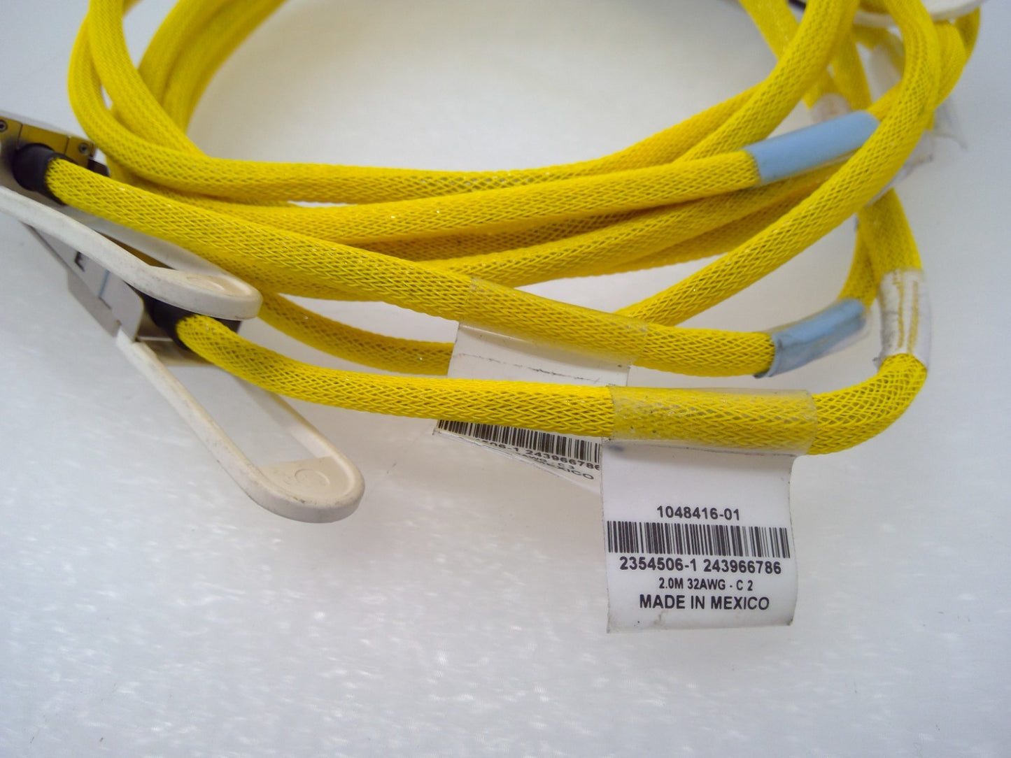 TE Connectivity 800G OSFP to 2x 400G QSFP112 Breakout DAC Cable 2M 1048416-01
