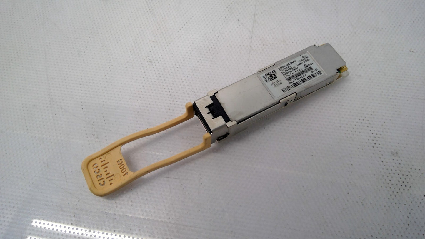 Cisco QSFP-100G-SR4-S 100GBASE SR4 QSFP  MPO-12 100m over OM4 MMF Transceiver