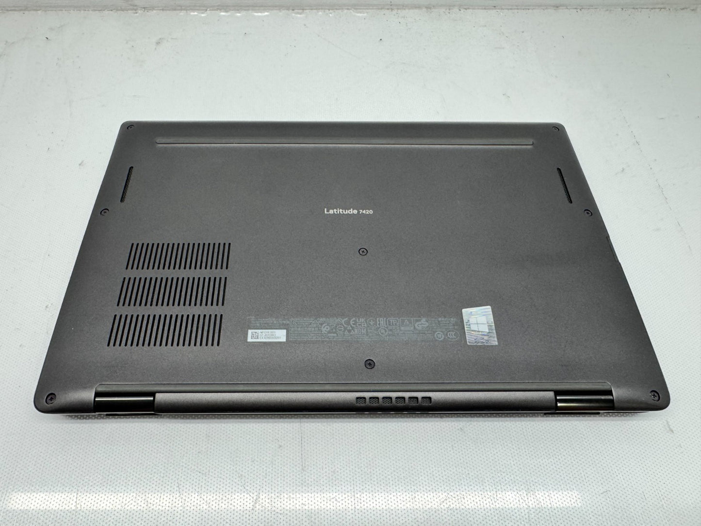Dell Latitude 7420 Touch 14" LT i7-1185G7@3.0GHz 16G RAM 256GB SSD Win11 *Read*