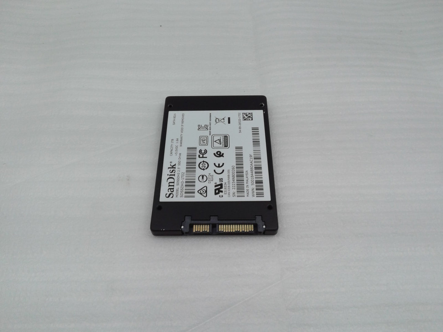 SanDisk Ultra 3D 1TB SATA 6G/s 2.5" Internal SSD SDSSDH3-1T02