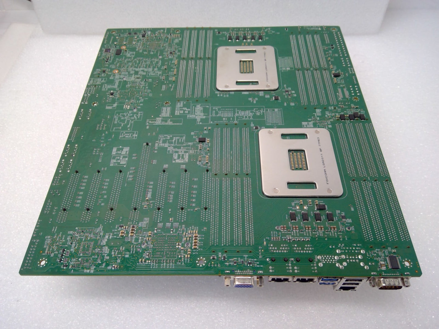 Supermicro X10DRH-CT Intel LGA2011 ATX Motherboard W/Headsink -NO CPU