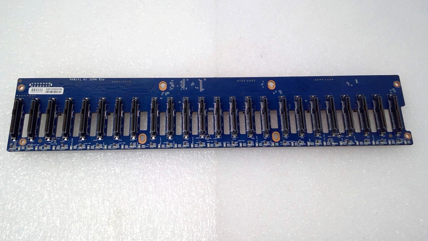 GigaByte R282-Z92 Server Backplane Board P/N: CBP20O5 Tested Working