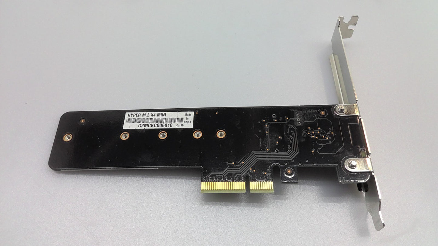 ASUS Hyper M.2 X4 MINI Card REV.1.00 PCI-Express Adapter Full Height