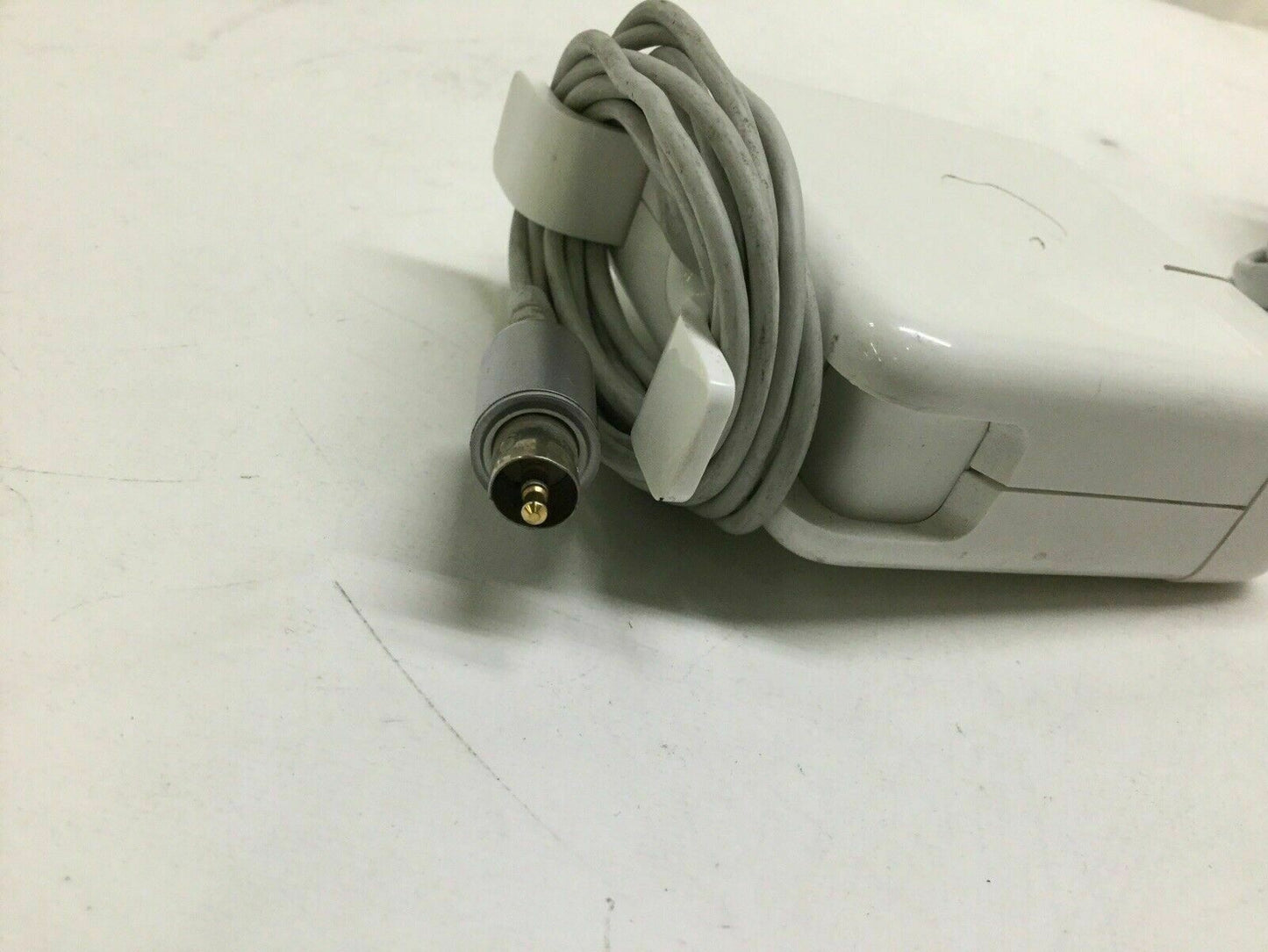 Genuine Apple 45W A1036 Portable AC Adapter Charger G3 G4 iBook Powerbook