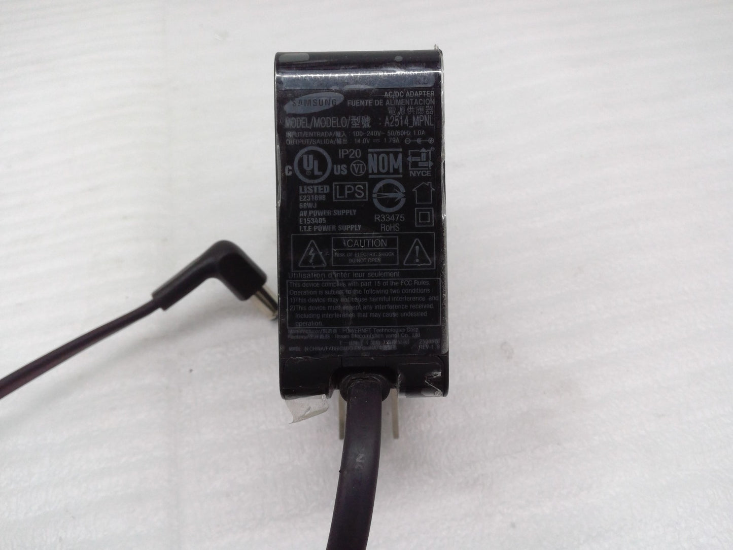Samsung A2514_MPNL AC Adapter 14V 1.79A 25W Power Supply 6.0x4.4mm w/Pin