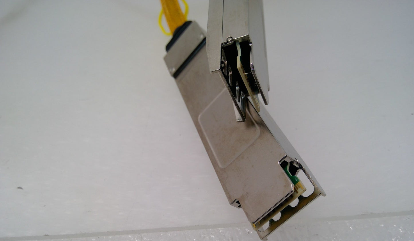 Amphenol 400G OSFP DAC Cable 1.727m 30AWG NJPPER-G511-03 1155862-03