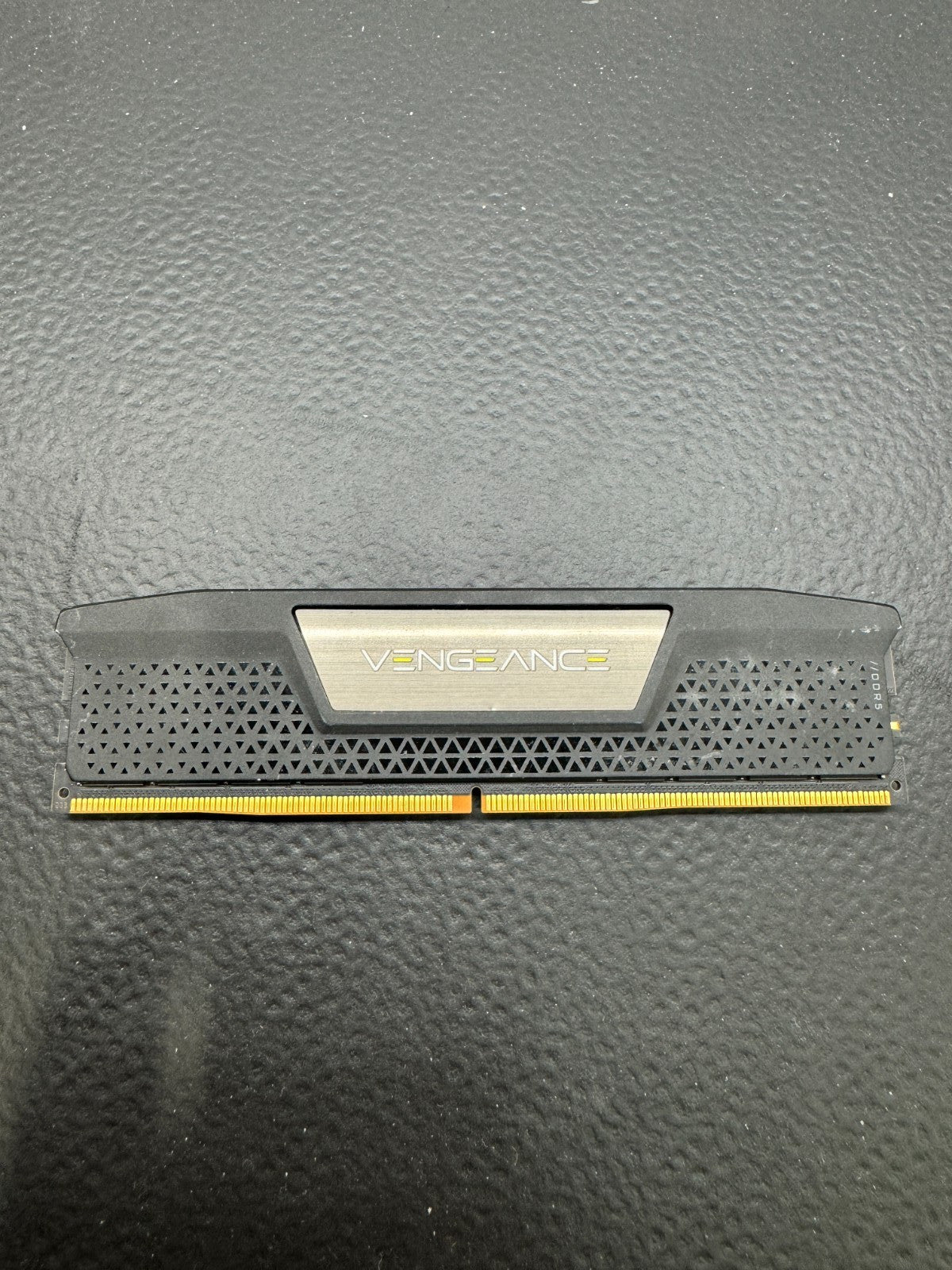 Corsair Vengeance 32GB DDR5 5200MHz Ram Memory CMK64GX5M2B5200C40