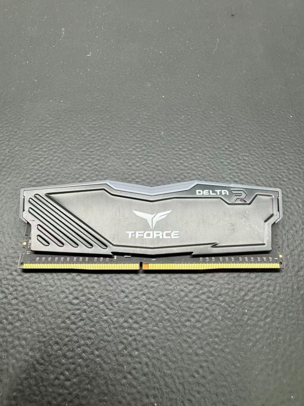 TeamGroup T-Force Delta Series 8GB DDR4 3200MHz Memory TF3D48G3200HC16CBK