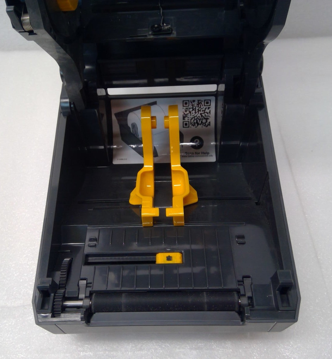 Zebra ZD220t 4-inch desktop thermal transfer printer 203dpi USB ZD22042-T01G00EZ