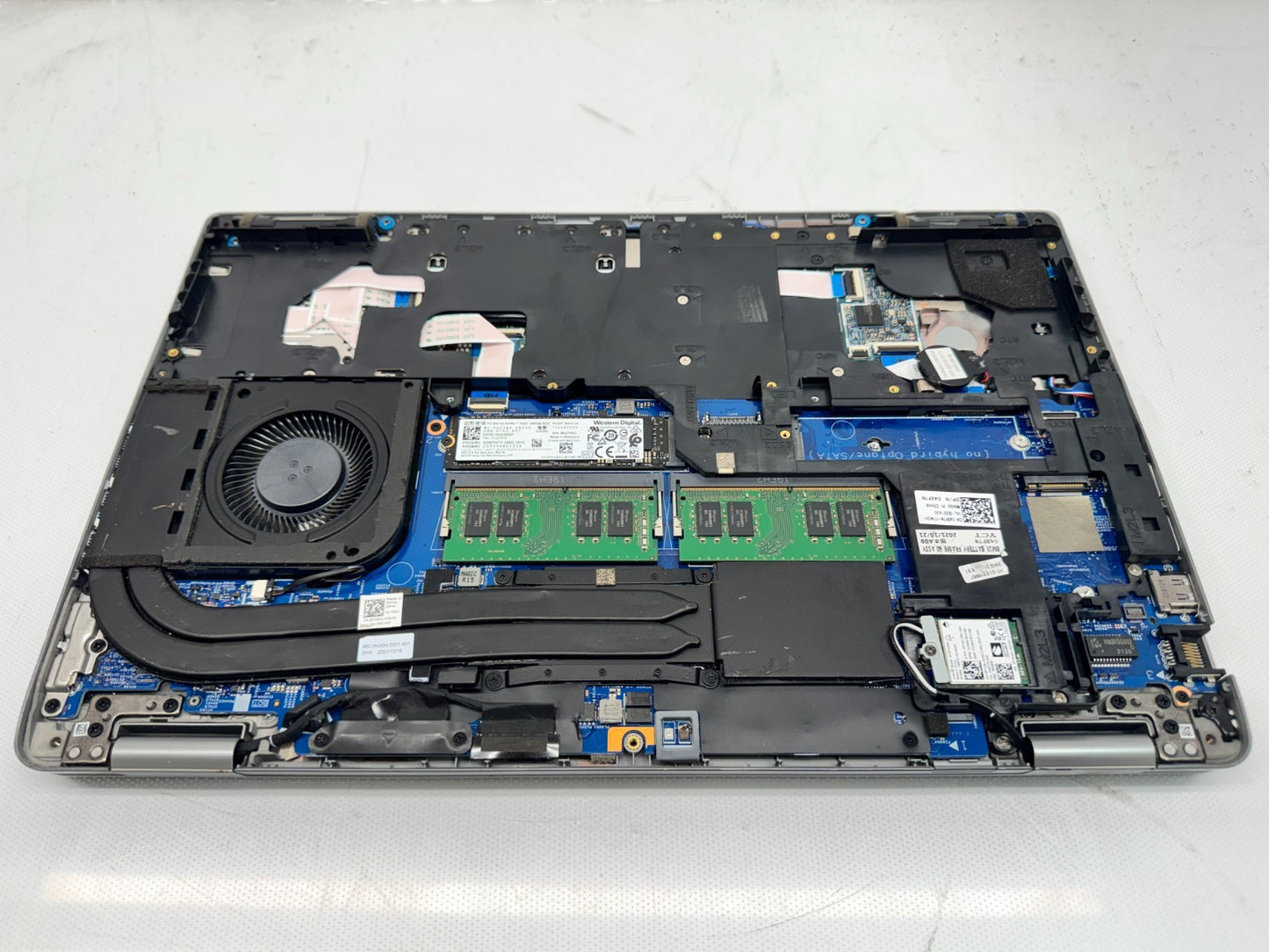 Dell Latitude 5521 i7-11850H@2.5GHz 16GB 256GB Windows 11 W/AC *READ*
