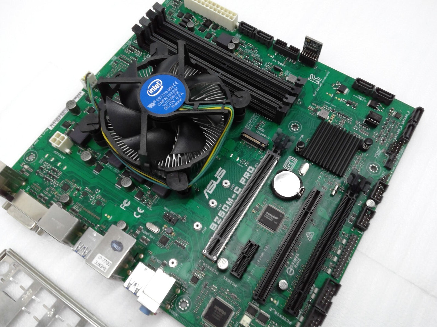 ASUS B250M-C Pro micro ATX Motherboard +Intel core i7-7700@3.6GHz CPU/FAN
