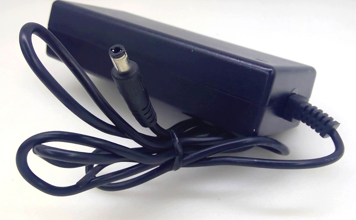PANFORE P200H5000 100W 20V 5A AC/DC Power Adapter Charger w/ Power Cord