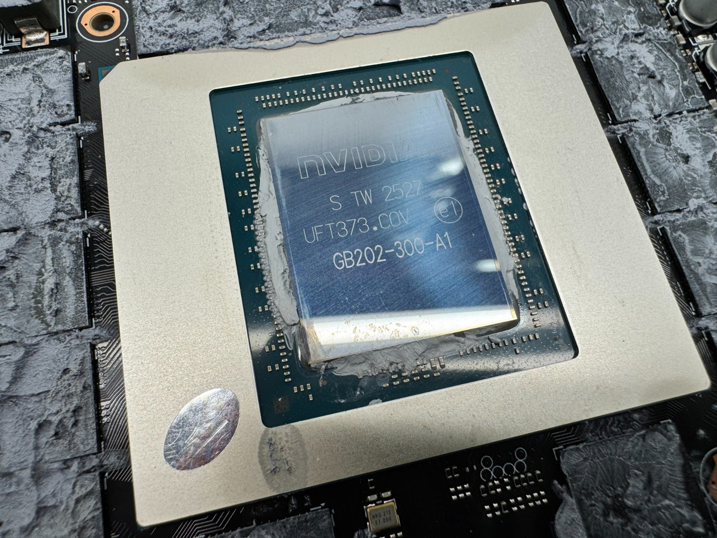 For Parts GIGABYTE GeForce RTX 5090 WINDFORCE OC 32GB GDDR7 GV-N5090WF3OC PCB