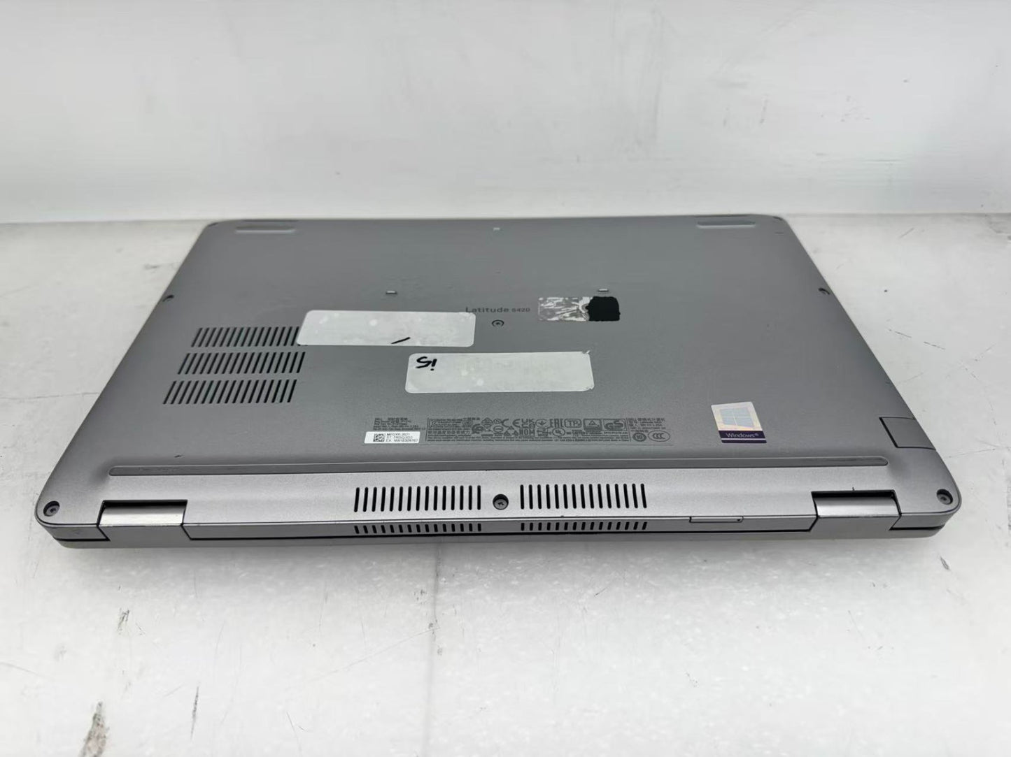 Dell latitude 5420 14" Intel Core i5-1145G7@2.6GHz 16GB DDR4 256G W/AC Laptop