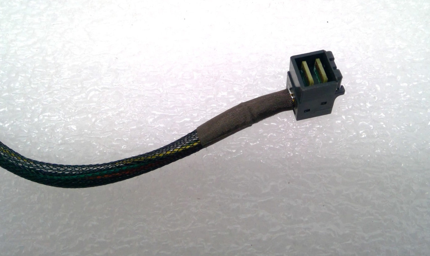 SFF-8087 Straight to SFF-8643 Angle 55cm Cable SV-8743-LPRA
