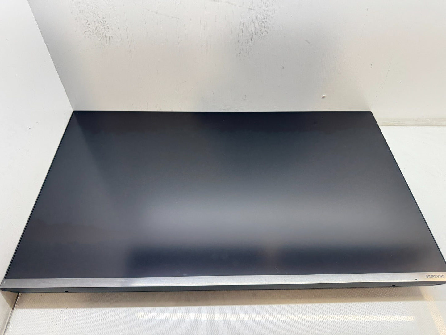 Samsung F32TU874VN 32” ViewFinity TU874 UHD Monitor, HDMI DisplayPort NoStand
