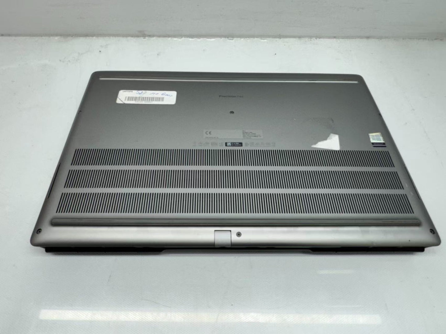 Dell Precision 7750 17.3" i7-10850H@2.70GHz 32GB RAM 512G SSD RTX 3000 *READ*