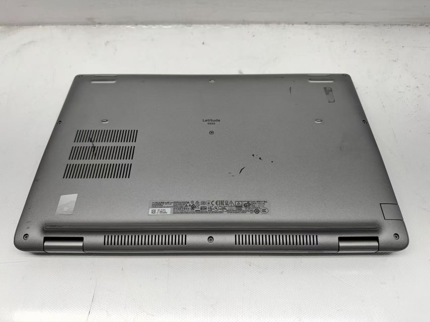 Dell Latitude 5550 Ultra 7 165U @1.70GHz 16GB RAM 256GB SSD laptop W/AC