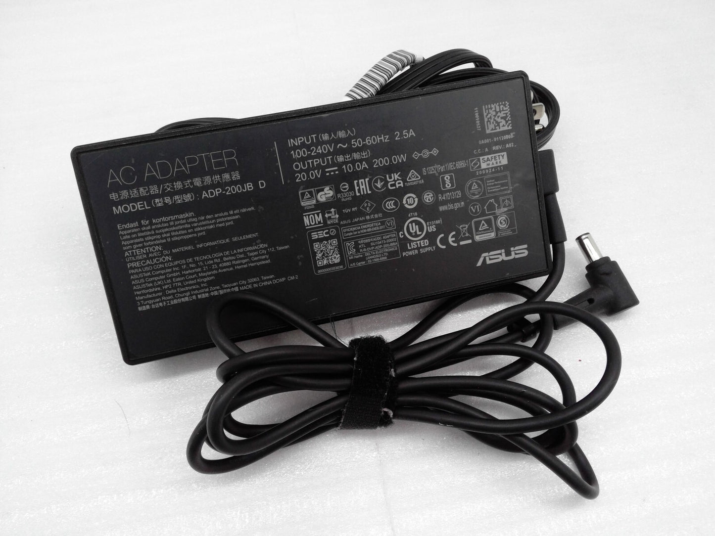 OEM Asus ROG Strix G15 G513IE G513IE-HN046W 20V 10A Tip 6.0mm 200W ADP-200JB D
