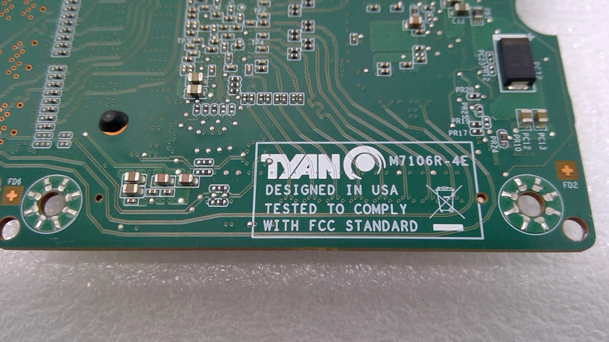 Tyan M7106R-4E PCI-E Gen3 x8 2x OCuLink SFF-8612 Mezzanine Card