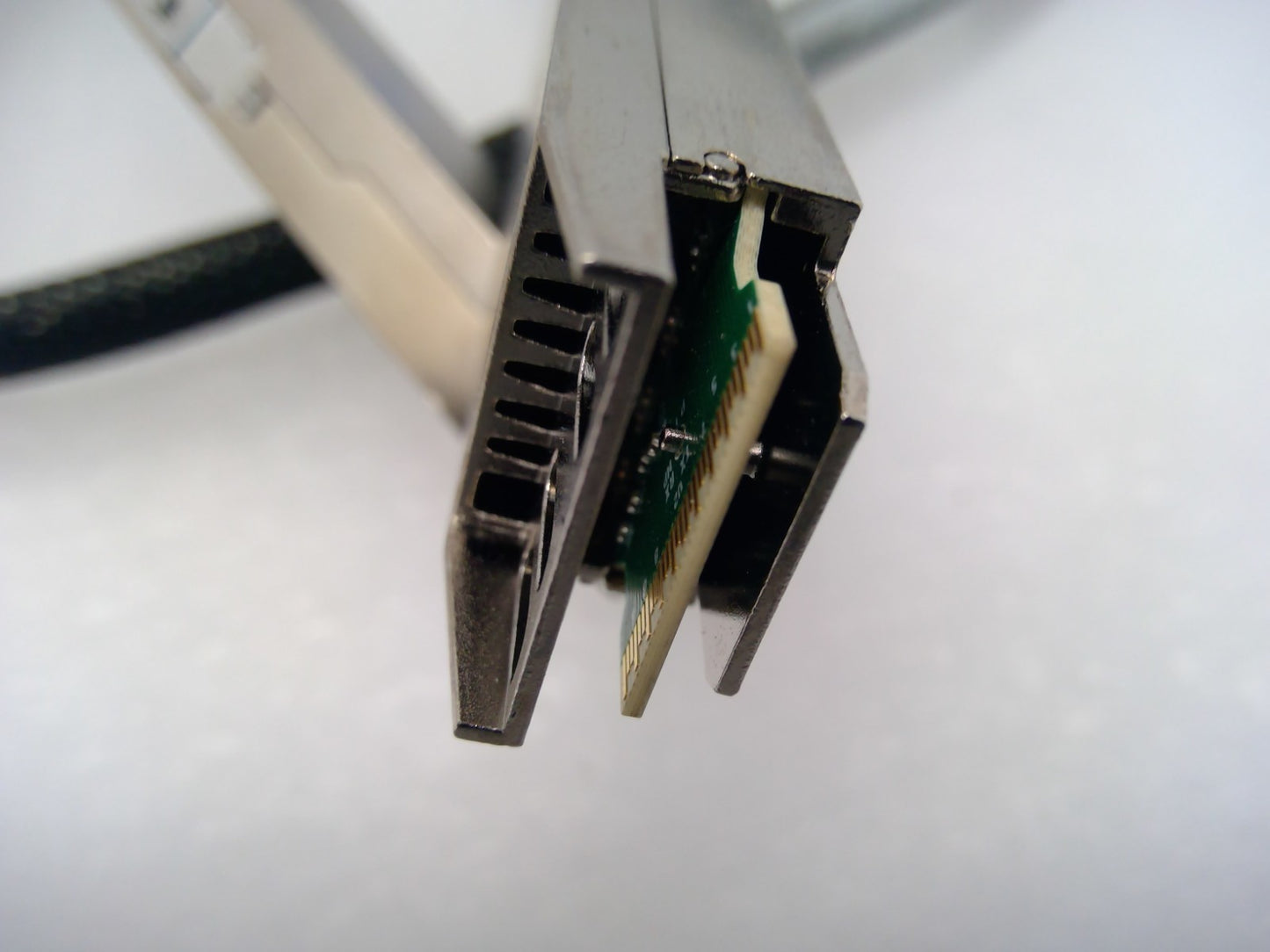 Amphenol 2X400G 2OSFP DAC High Speed Cable 1.13M 30AWG 1133365-01 NJPPER-G604-01