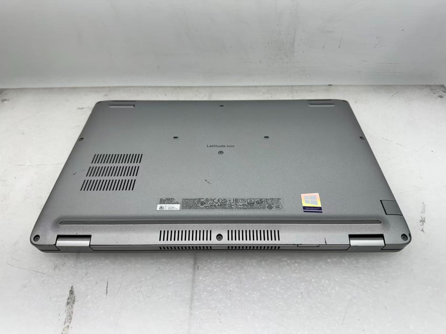 Dell Latitude 5420 Intel i5-1145G7@2.6Ghz 16GB 256G Windows 11 65W/AC