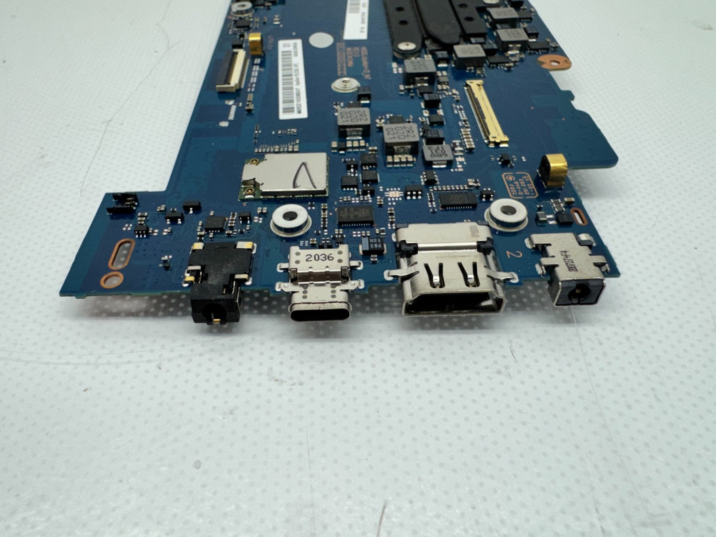 Samsung NP730QCJ-K02US i7-10510U@1.80Ghz 12GB Motherboard PN:BA92-20665B