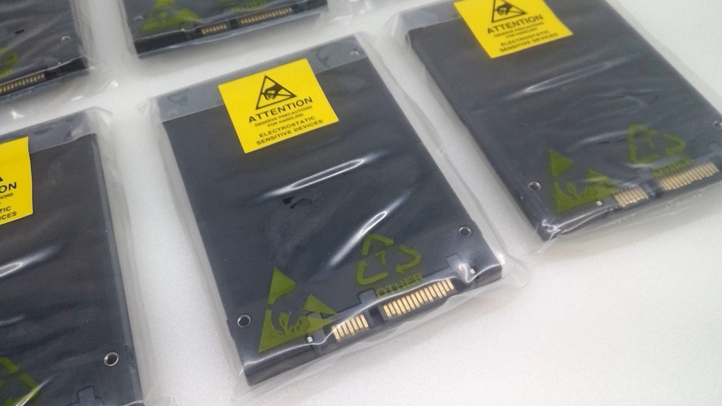 Lot of 6 New SanDisk SD8SBAT-032G Z400s 32Gb SATA 2.5-Inch Solid State Drive
