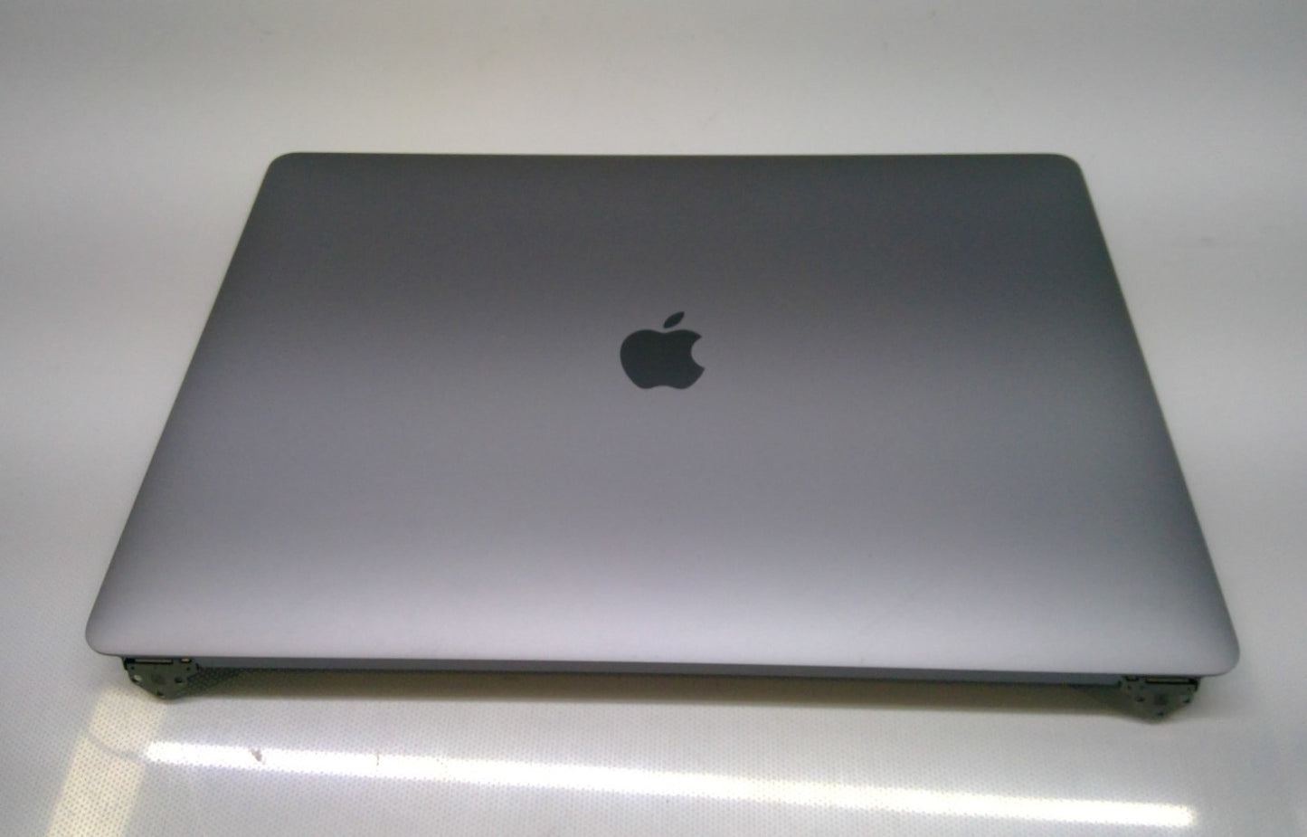 Geniune Apple LCD Screen Assembly MacBook Pro 15" A1990 2018 2019 Replacements