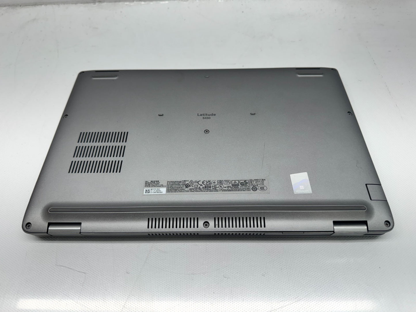 Dell Latitude 5430 14"LT i7-1255U@1.7GHz 16G RAM 256G SSD *READ**