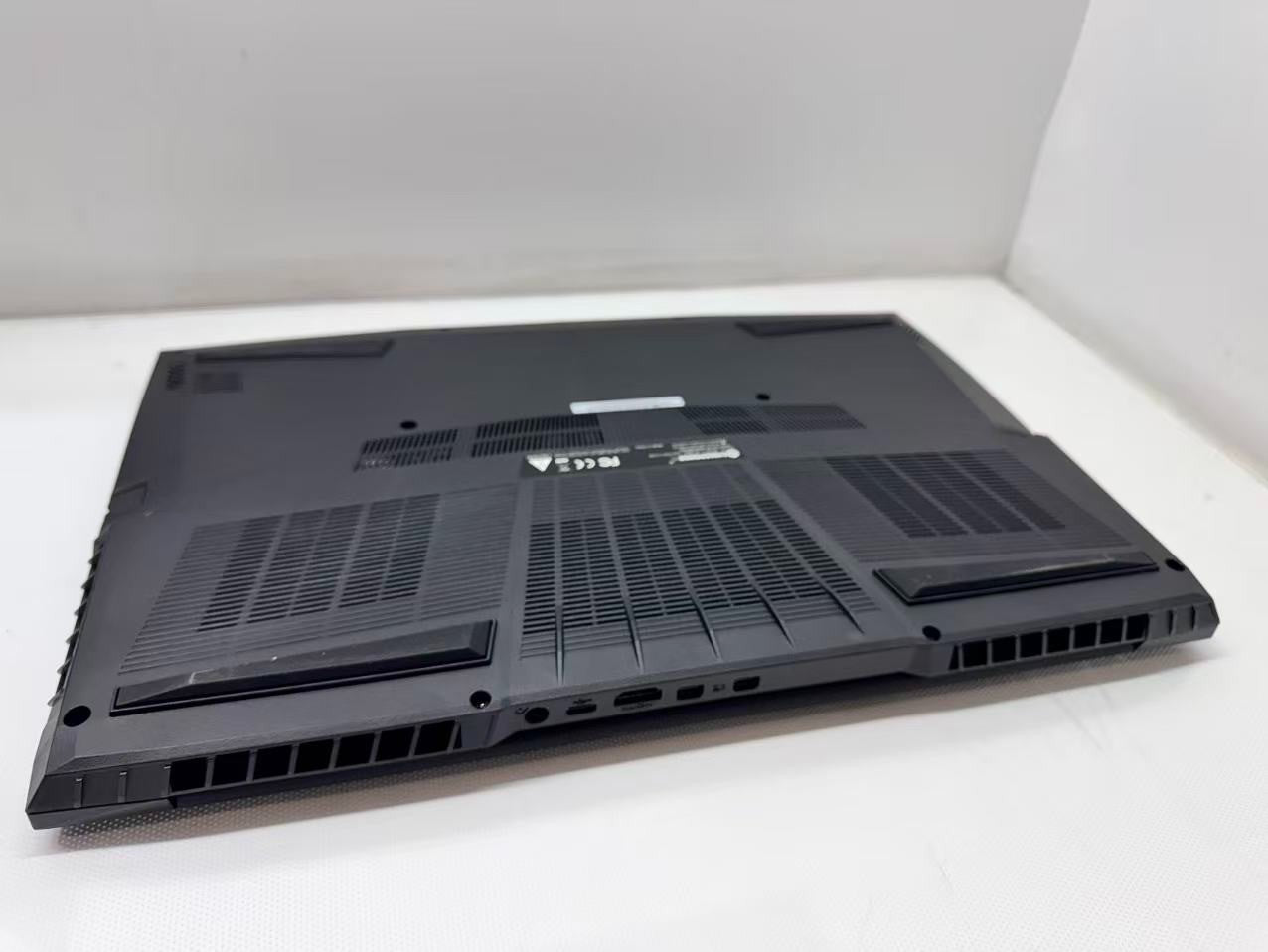 Cyberpower Tracer IV GK7MR0R Intel i7-10870H@2.2GHz 32G 1TB RTX 2060 *READ*