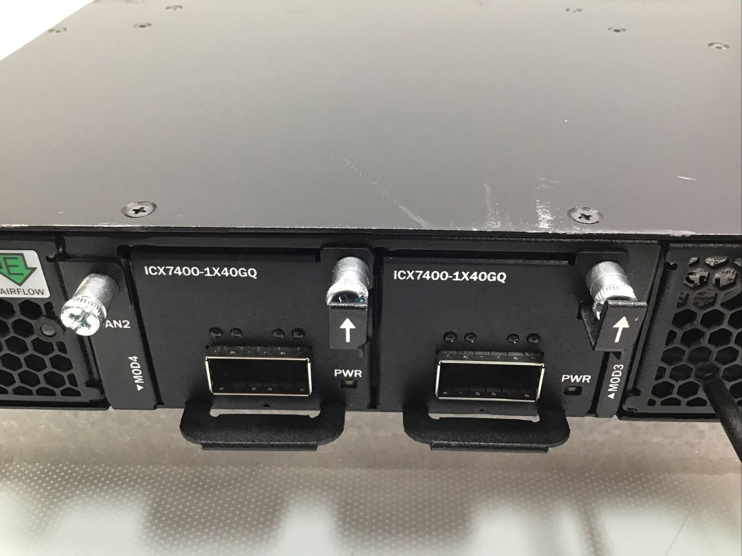 Brocade ICX7450-48P 48 Port PoE+ Gig Switch + ICX7400-4X10GF + 2x 40G w/Dual PSU