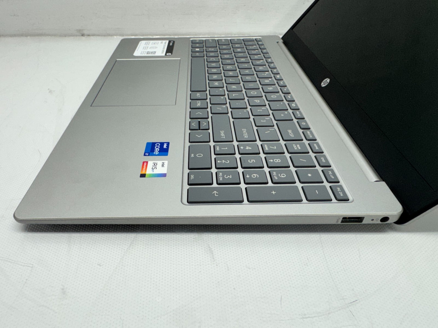 HP Laptop 15-fd0107dx Intel i7-1255U@1.7GHz 16GB 256GB Win11 W/AC *READ*