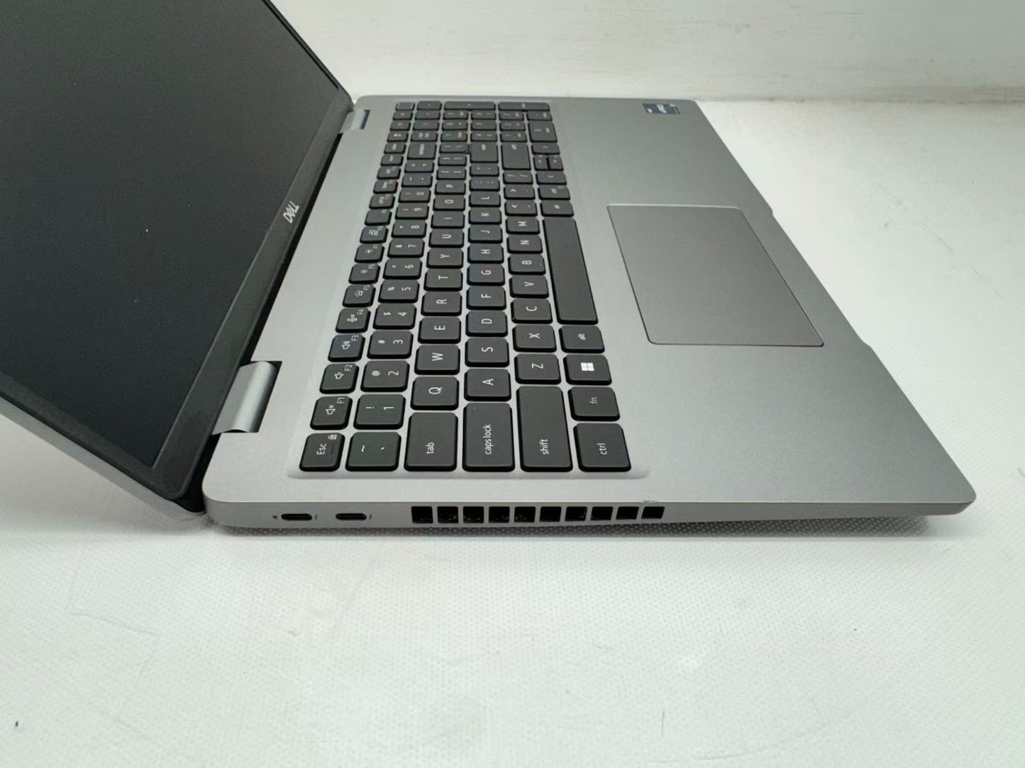 Dell Precision 3571 15.6" i7-12700H@2.3GHz 16G RAM 256G SSD RTX A1000 *READ*