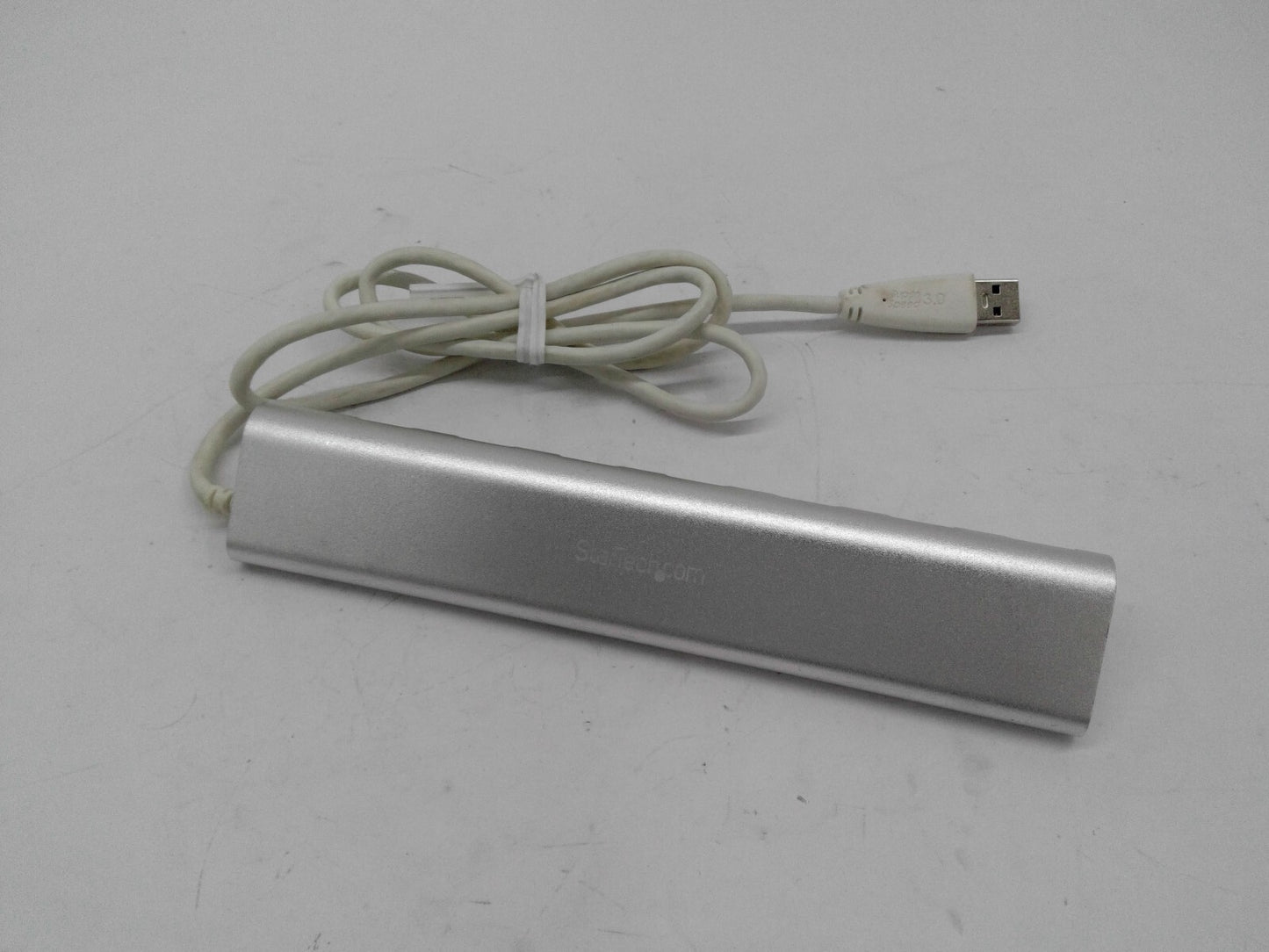 StarTech.com ST73007UA 7-Port Compact USB 3.0 Hub With Built-in Cable