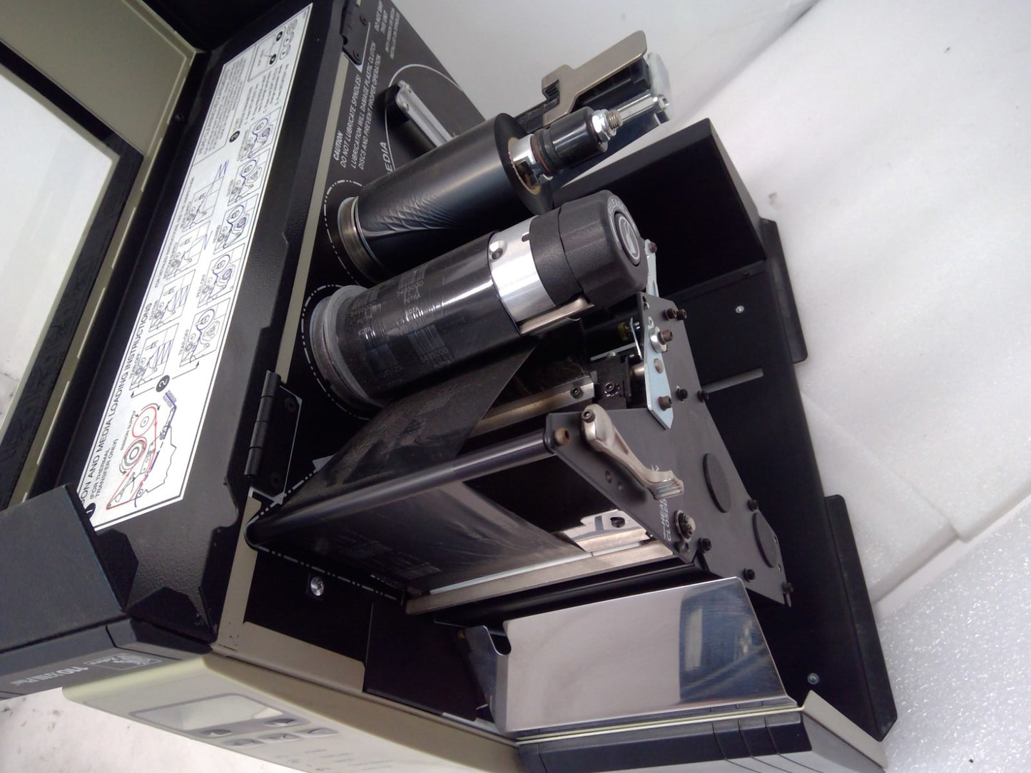 Zebra R110Xi 110XiIII Thermal Label Printer *READ*