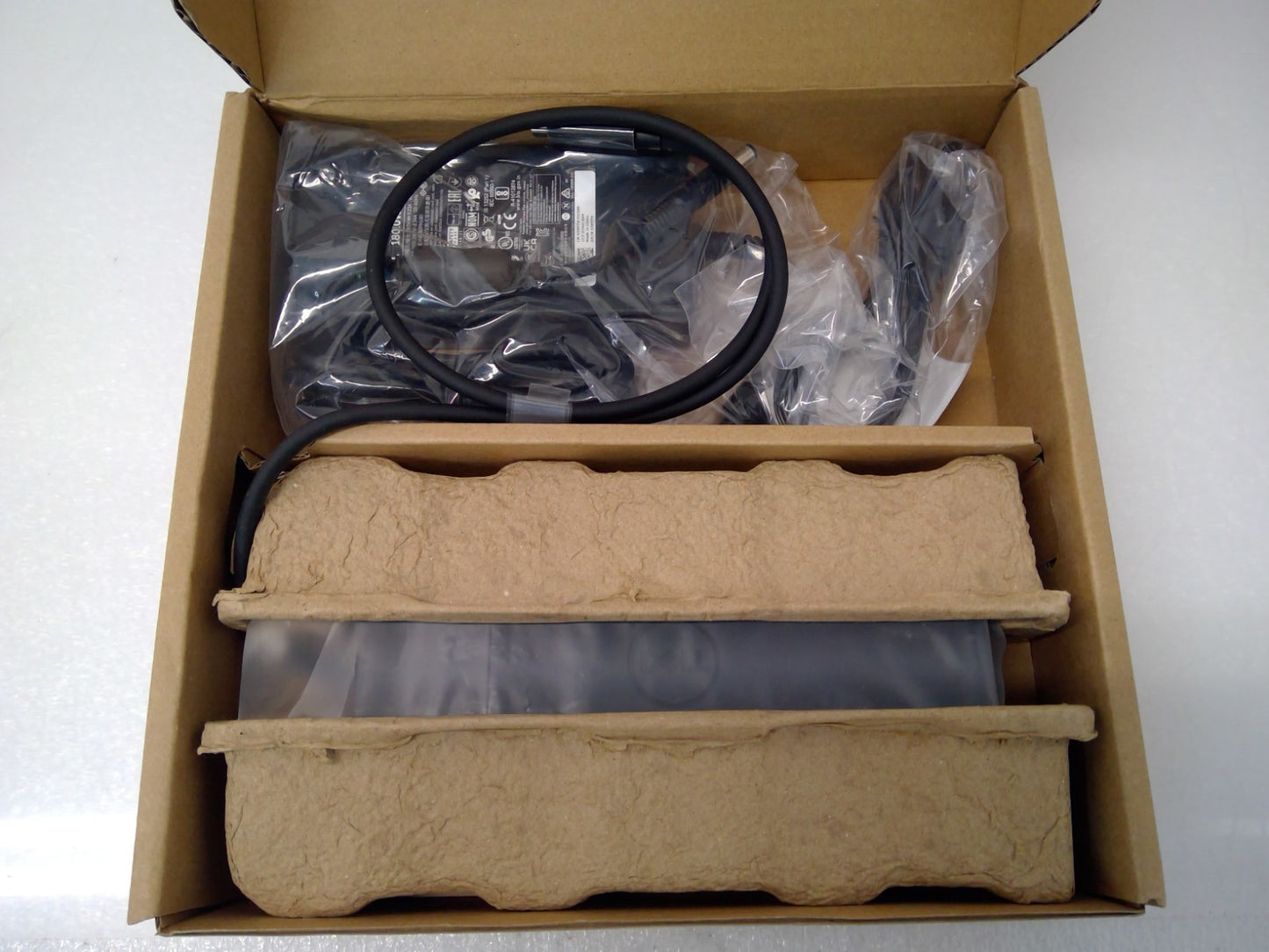NEW Dell WD19TBS Thunderbolt Dock USB-C Docking Station  Complete
