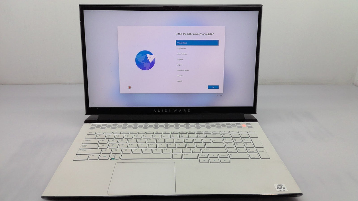 Alienware m17 R3 Laptop i7-1075H @2.6GHz 16GB RAM 512GB SSD RTX 2060 W11 * READ*