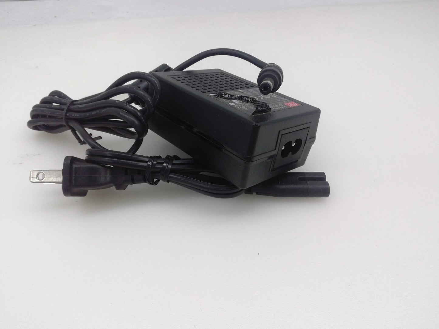 Mean Well GSM25B07-P1J AC/DC Adapter - Desktop - 22 Watts: 7.5V @ 2.93A - IEC...