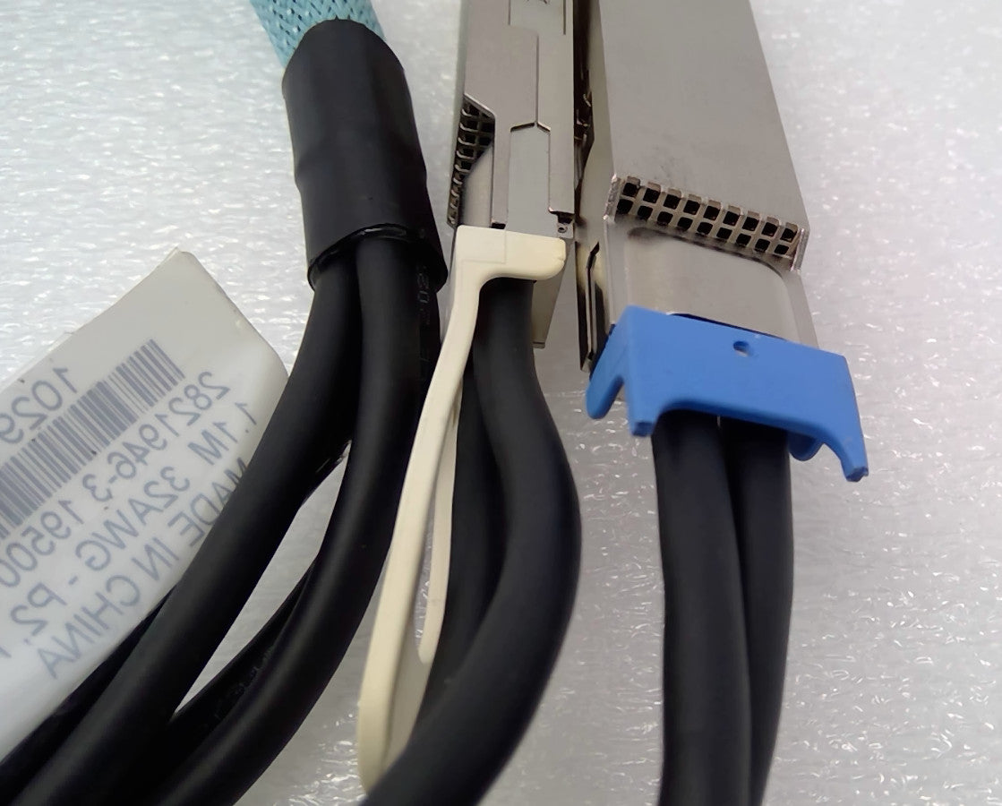 TE Connectivity 2821946-3 2X800G 2OSFP to 2x800G 2OSFP DAC Cable 1.1m 32AWG READ