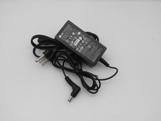Genuine LG AC Power Adapter ADS-45SQ-19-3 19V 2.1A 39.9W Black 19040E