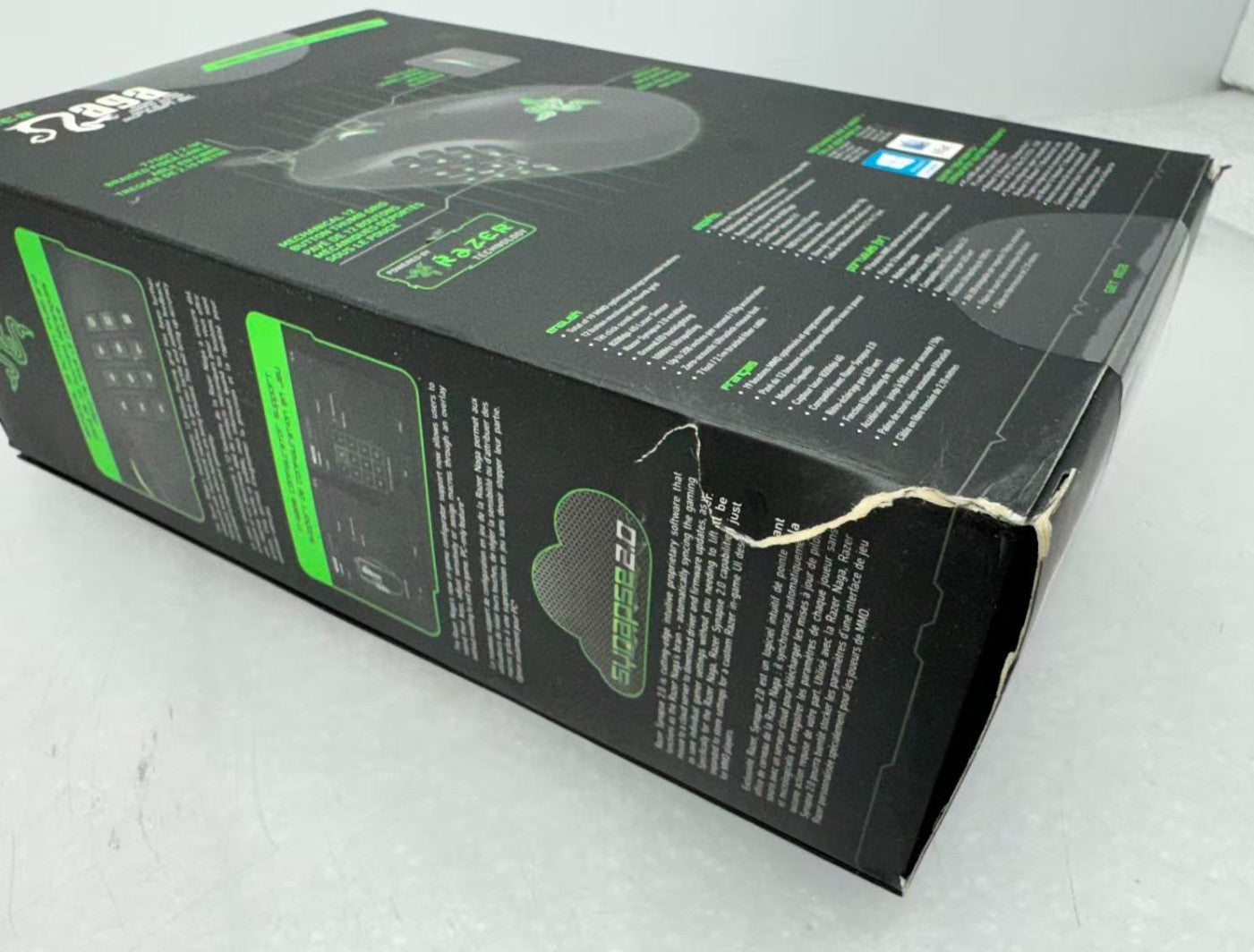 Razer Naga RZ01-01040100-R3U1 Laser Mouse