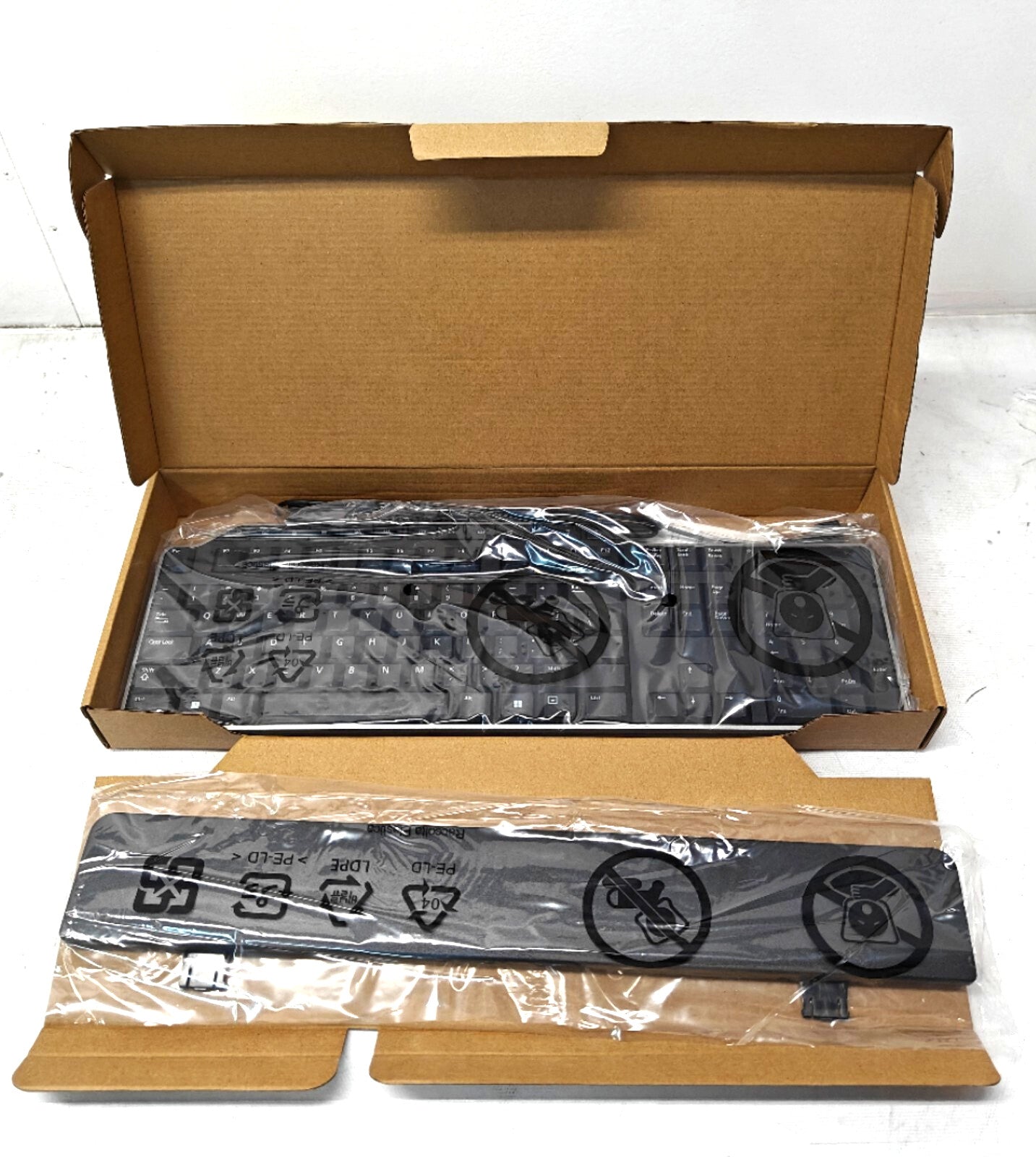 NEW DELL 0FRXW BUSINESS MULTIMEDIA KEYBOARD - KB522 - BK-US  BLACK