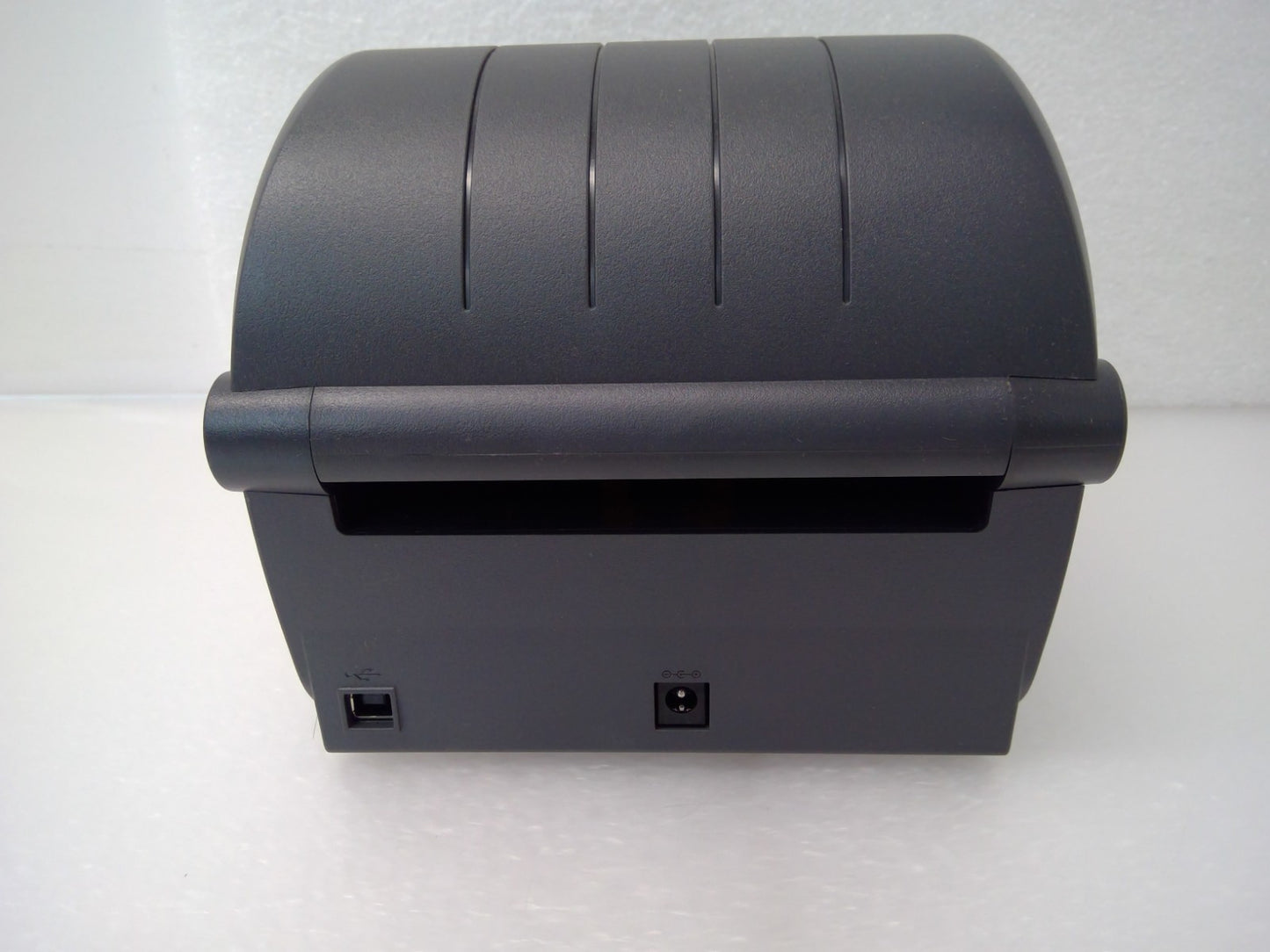 Zebra ZD220 Direct Thermal Desktop Label Printer 203dpi ZD22042-D0EG00EZ *NO AC*