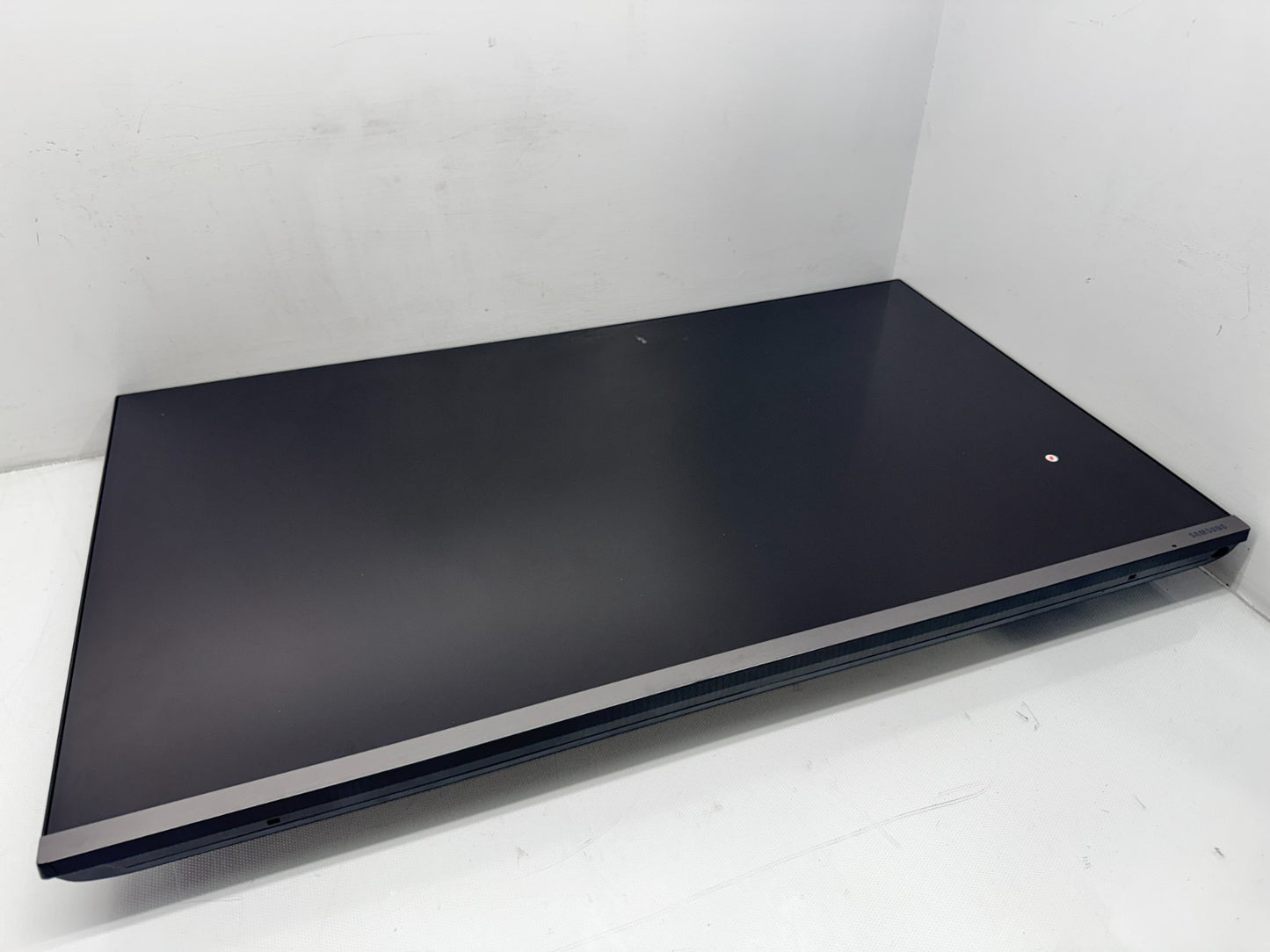 Samsung F32TU874VN 32 ViewFinity TU874 UHDMonitor,HDMI DisplayPort NoStand *READ