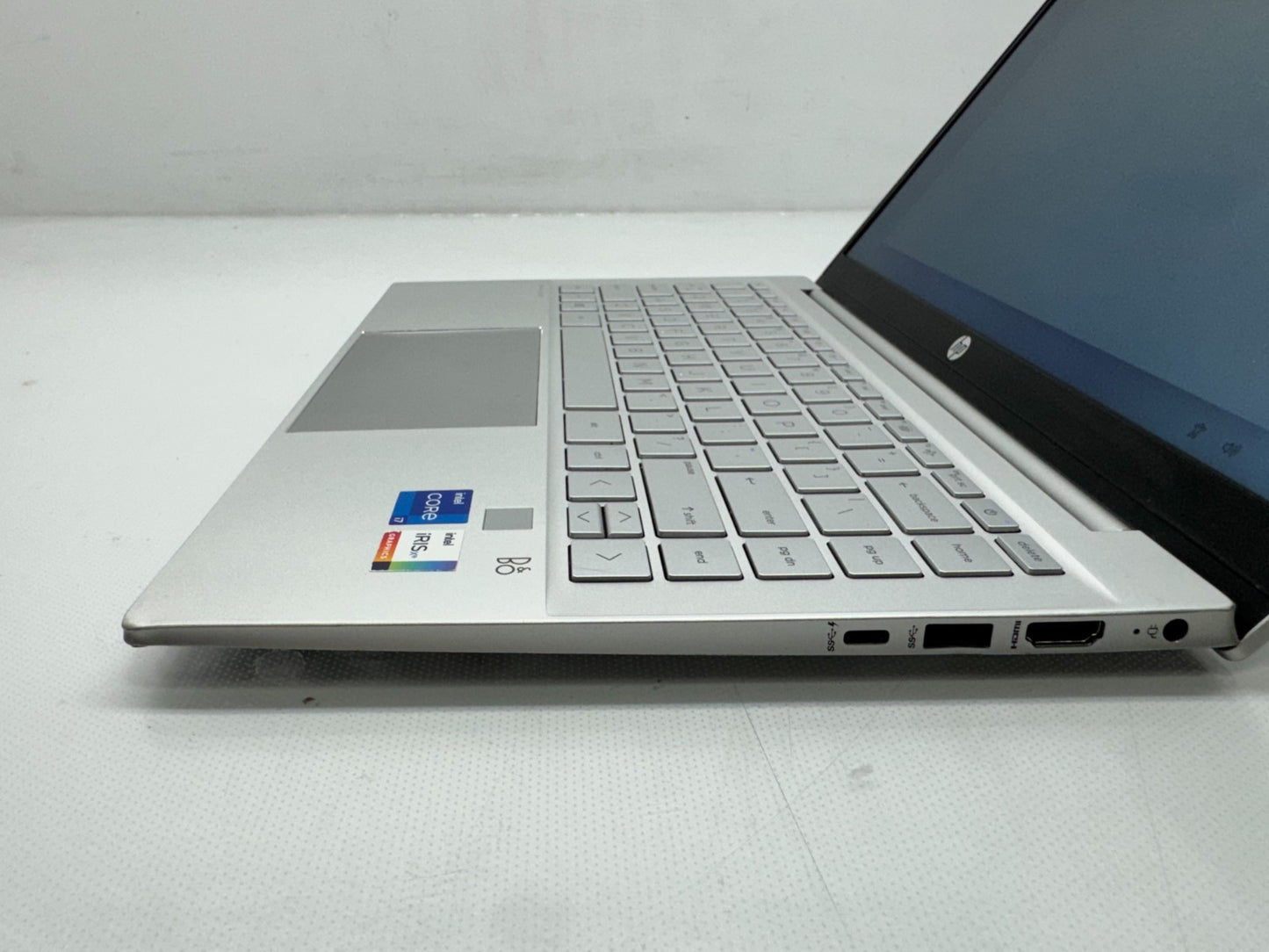 HP Pavilion 14-dv1097nr i7-1195G7@2.90GHz 16G RAM 256G SSD W/AC Window 11 *READ*