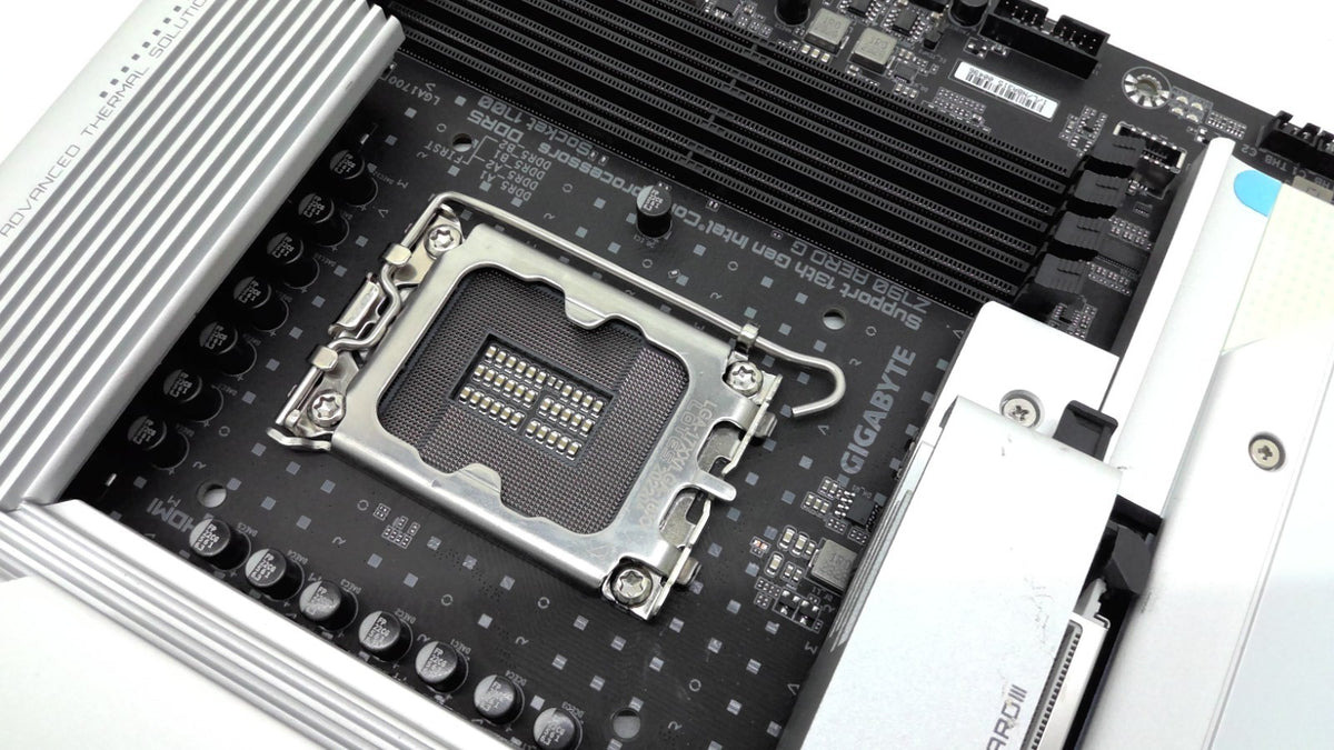 GIGABYTE Z790 AERO G LGA 1700 Intel Z790 ATX Motherboard DDR5